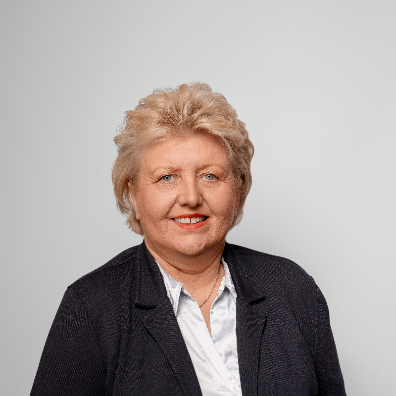  Anke Krmker